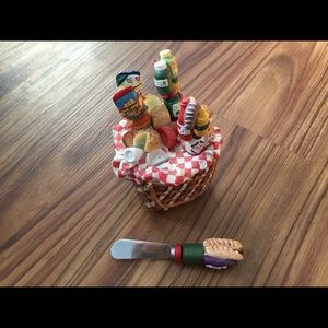 Mini spreaders for mustard ketchup etc.